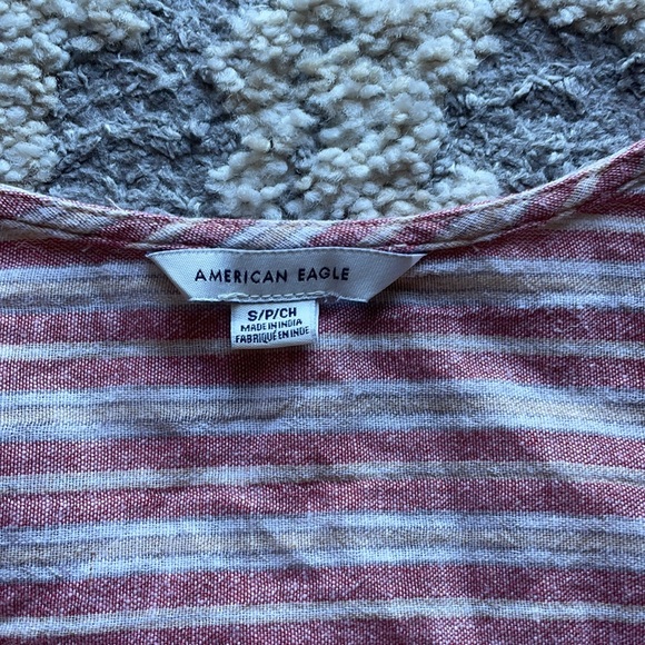 American Eagle Blouse - Picture 2 of 3